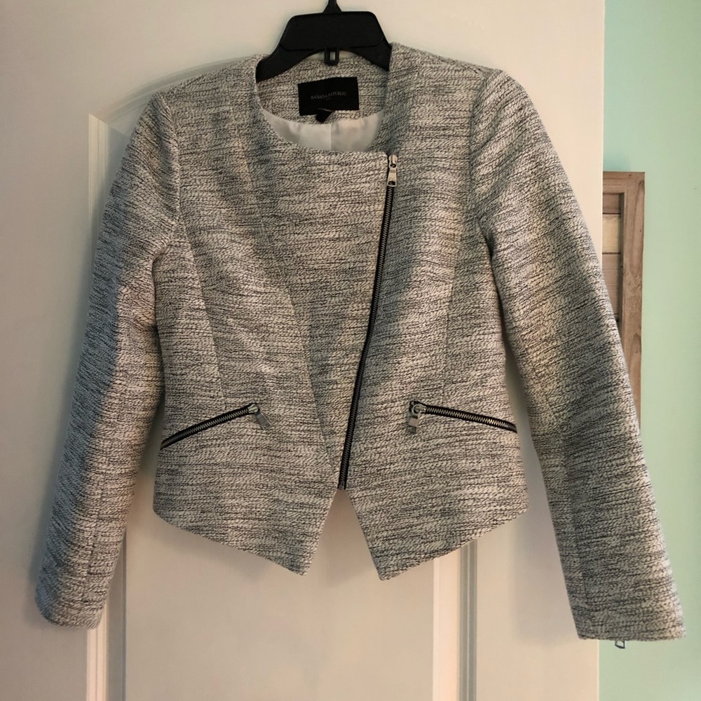 NWT Banana Republic Zipper Detail Blazer